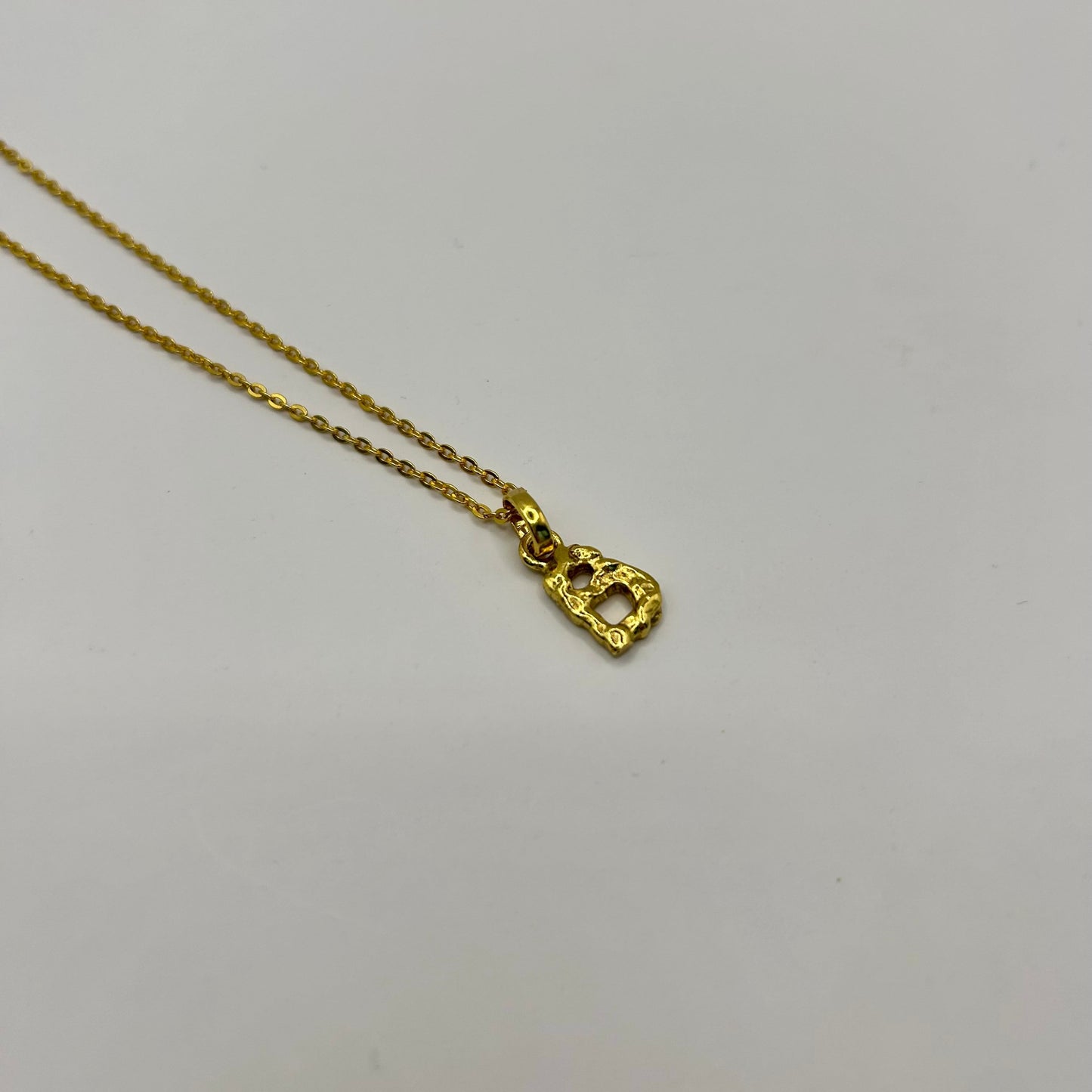 Letter Pendant Gold