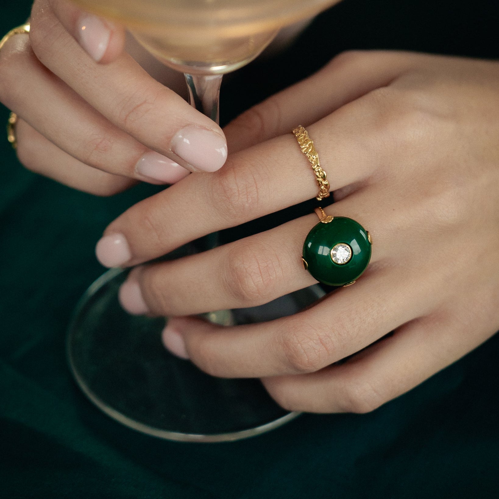 Celt Ring Green in Gold