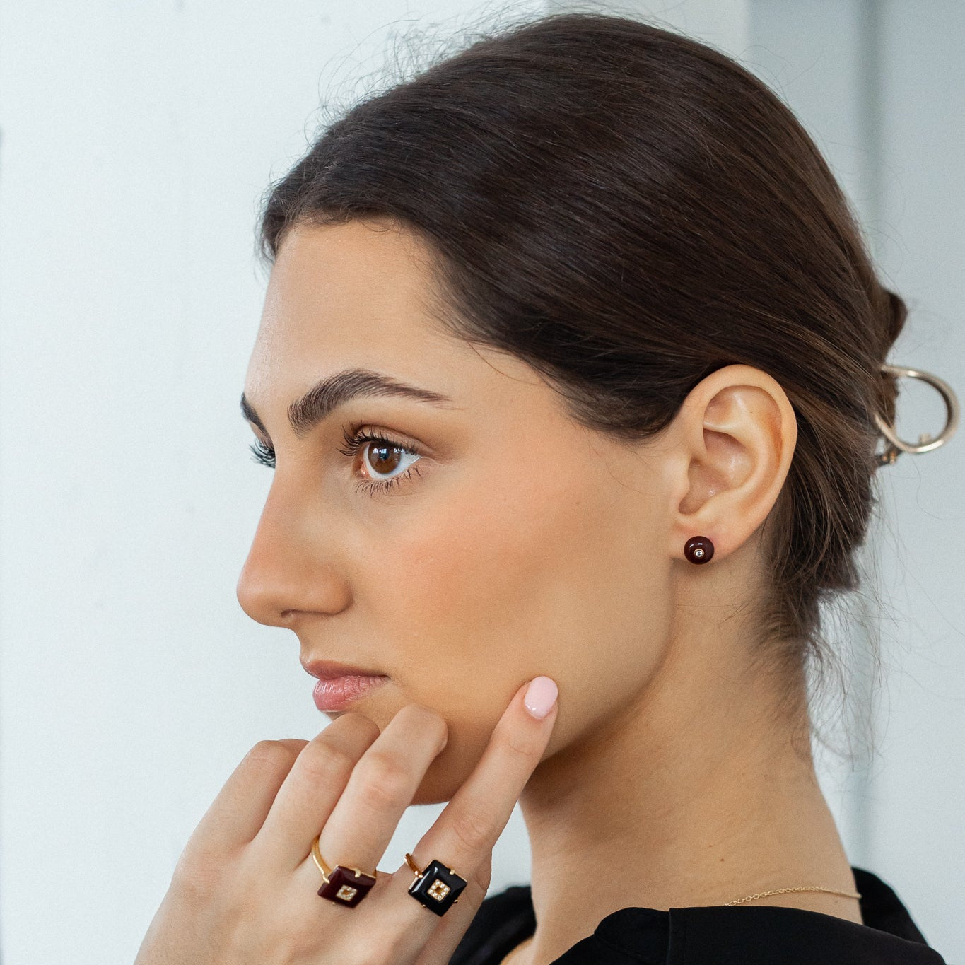 Mini Celt Studs Burgundy in Gold