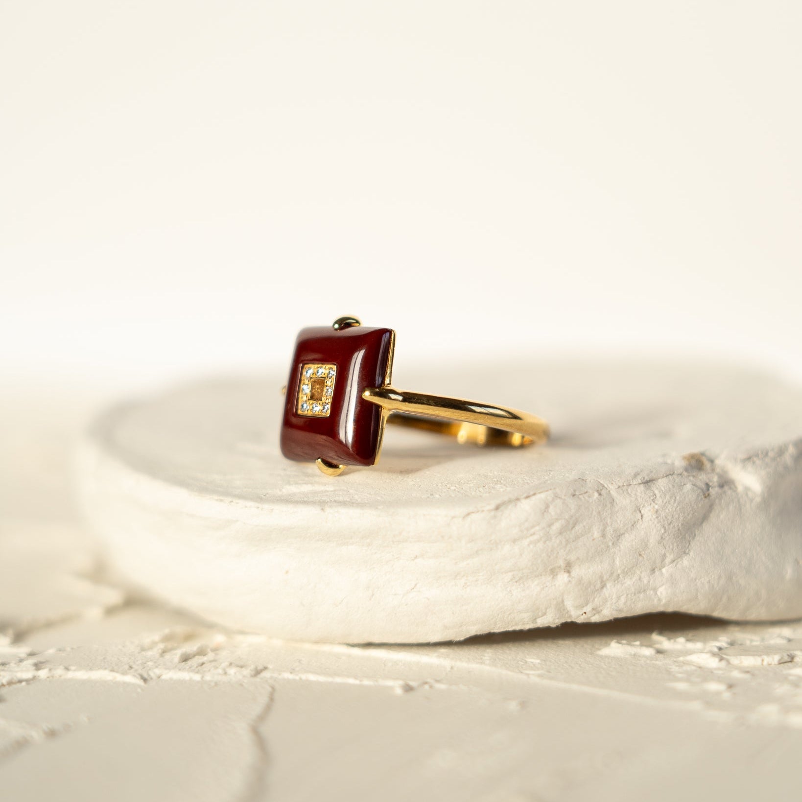Core Ring Burgundy in Gold