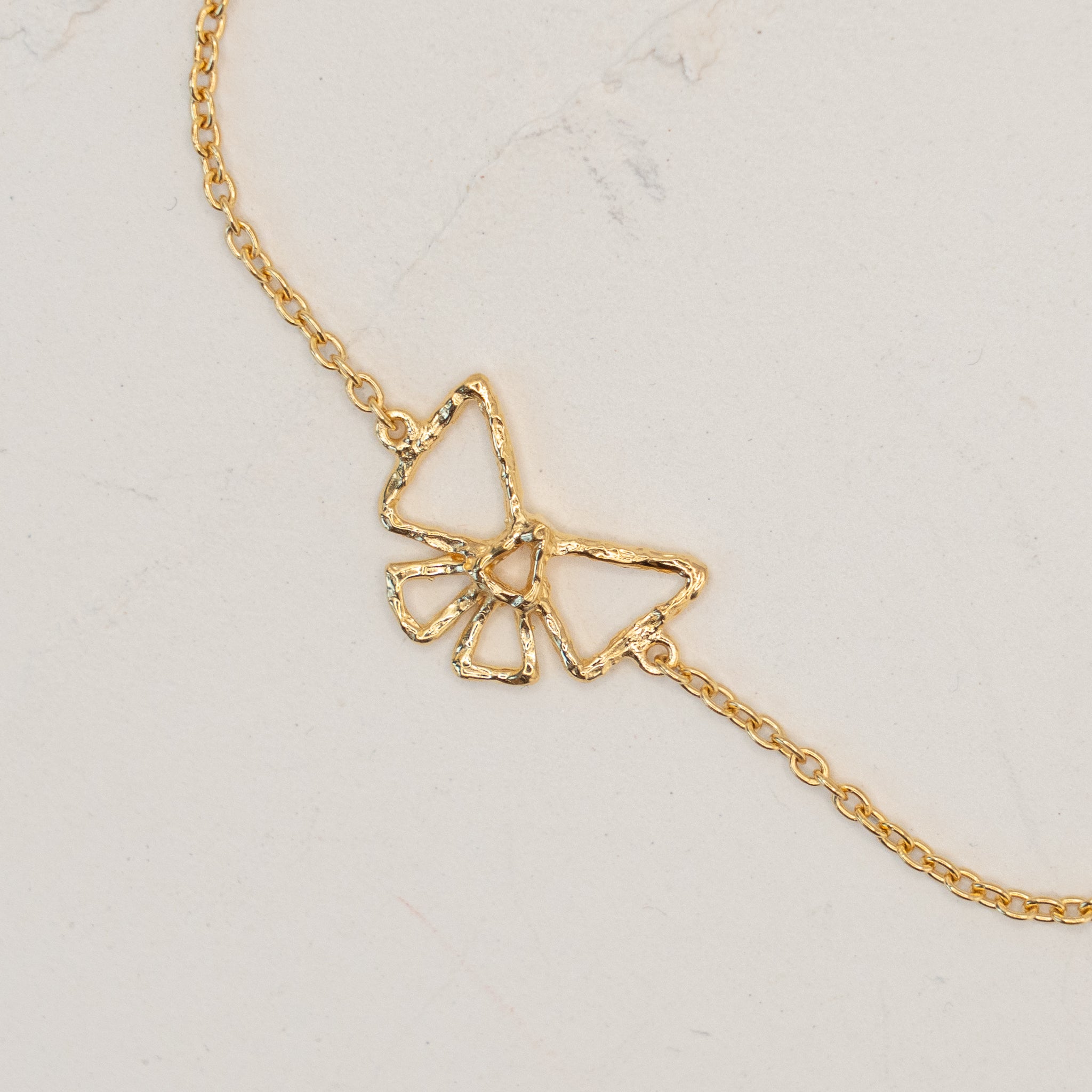 Bow Bracelet Gold