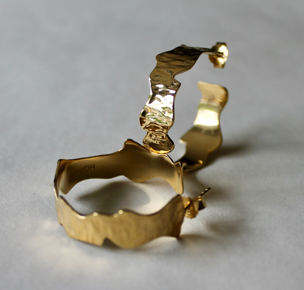 Shoreline Hoops Gold